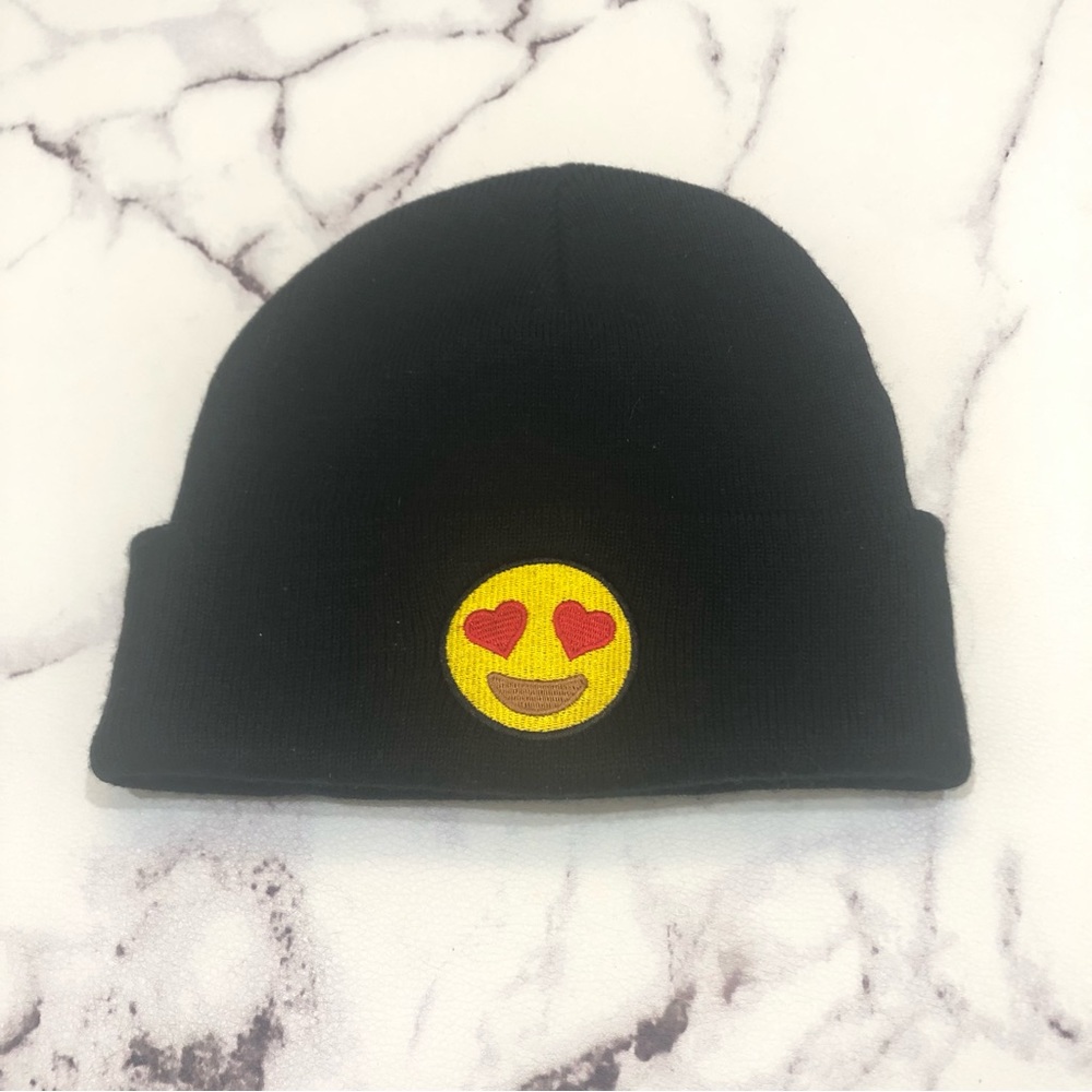 Heart eyes 😍 Beanie Touque